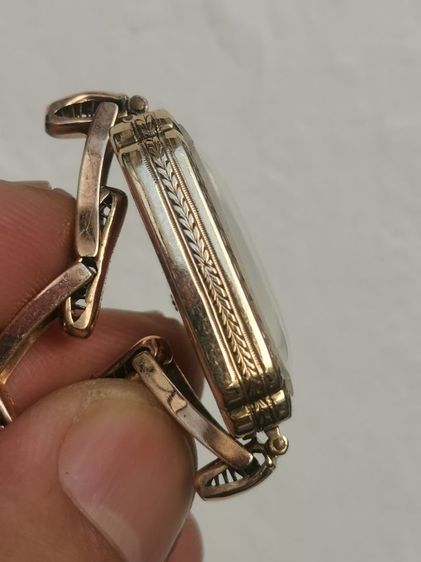 นาฬิกา Vintage​ Rolex 9k Solid Gold (Pink Gold)​ ทั้งตัวและสาย เหลี่ยมๆที่สุดของความหายาก ราคาแบ่งปันครับ รูปที่ 8