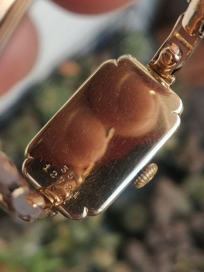 นาฬิกา Vintage​ Rolex 9k Solid Gold (Pink Gold)​ ทั้งตัวและสาย เหลี่ยมๆที่สุดของความหายาก ราคาแบ่งปันครับ รูปที่ 9