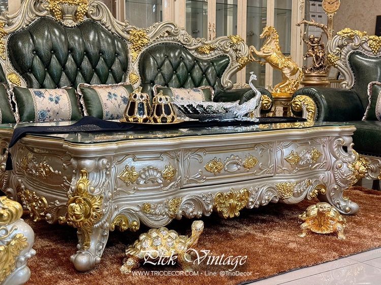 VERSAILLES PREMIUM ROYAL SOFA SET ชุดโซฟาหลุยส์ พร้อมโต๊ะกลางสุดหรู รุ่น เวอร์ไซยส์ รูปที่ 3