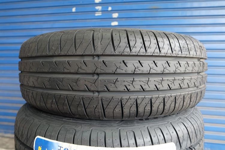 🚩  ยางใหม่ Goodyear รุ่น Assurance Duraplus 2 ขนาด 185 65R15 ปี24 รูปที่ 3