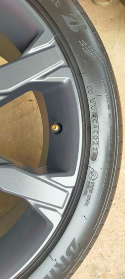 แม็กฮอนด้า ป้ายแดง ขอบ18 พร้อมยางบริสโตน 235 45 18 ปี24 ยางสวยทุกเส้นตุ่มข้างยางยังอยู่  ใส่ accord civic HRV CRV g2 รูปที่ 6