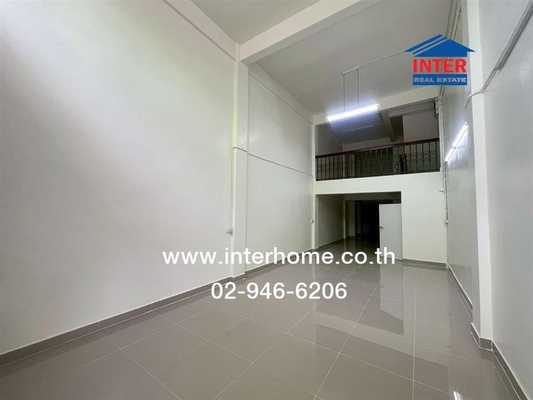 ไม่ใช่ อาคารพาณิชย์ 4.5 ชั้น 16 ตร.ว. อาคารพาณิชย์ ซอยเจริญกรุง107 ถนนเจริญกรุง เขตบางคอแหลม กรุงเทพมหานคร รูปที่ 4