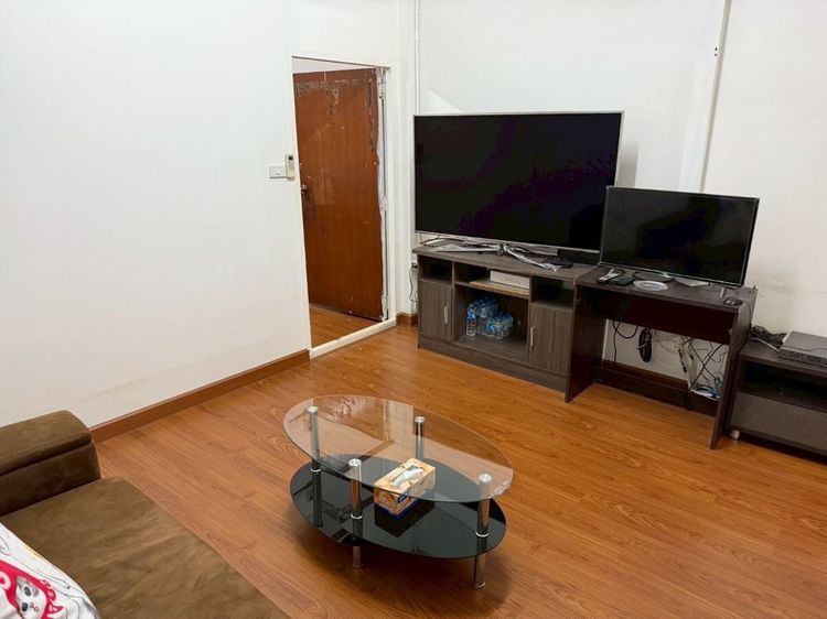 ขายอาคารพาณิชย์ 4 ชั้นครึ่ง ปากซอยแจ้งวัฒนะ11 พร้อมเข้าอยู่ ทำเลดี เดินทางสะดวก ใกล้รถไฟฟ้าสายสีชมพู รูปที่ 4