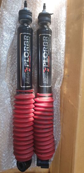 โช็คใส่fortunerตัวเก่า(โหลดลง1.5นิ้ว)เท่าtrd