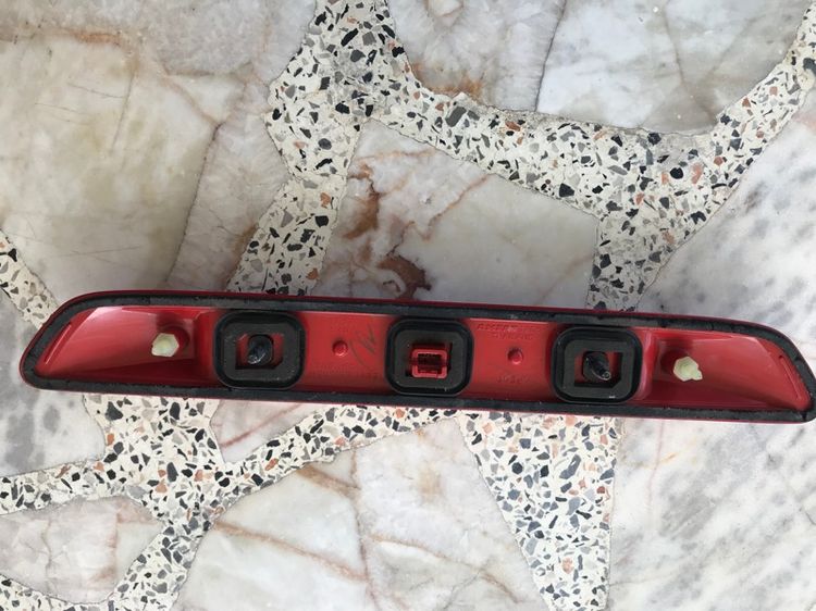 ไฟท้าย ซ้าย ขวา  รวมไฟเบรคกลาง รถกระบะเล็กซ้ายและขวา รูปที่ 8