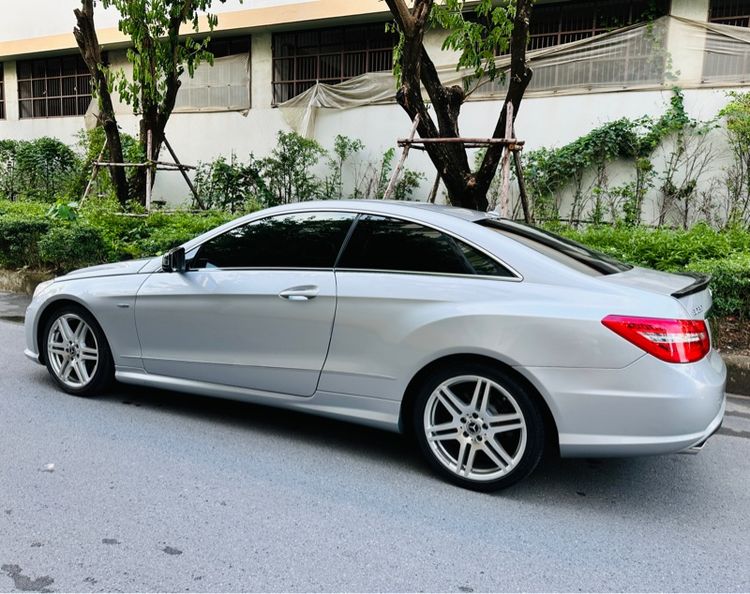 Mercedes-Benz E-Class 2011 E250 CDI Sedan ดีเซล ไม่ติดแก๊ส เกียร์อัตโนมัติ บรอนซ์เงิน รูปที่ 2