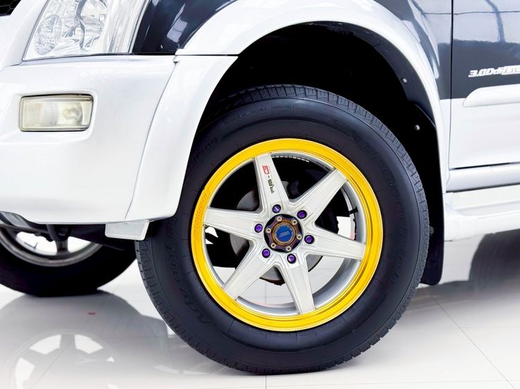 Isuzu MU-7 2005 3.0 Utility-car ดีเซล ไม่ติดแก๊ส เกียร์อัตโนมัติ ดำ รูปที่ 4