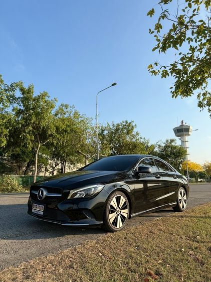รถ Mercedes-Benz CLA-Class CLA200 สี ดำ