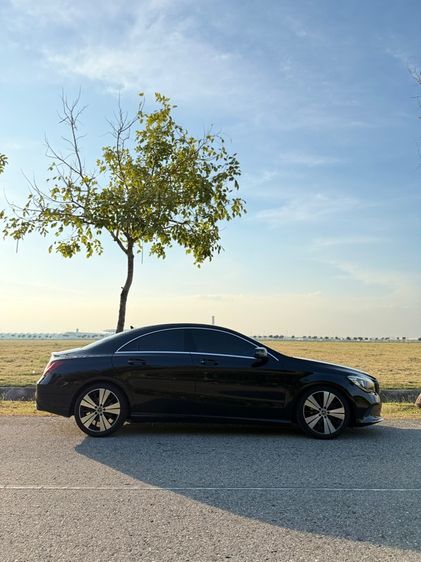 Mercedes-Benz CLA-Class 2019 CLA200 Sedan เบนซิน ไม่ติดแก๊ส เกียร์อัตโนมัติ ดำ รูปที่ 4