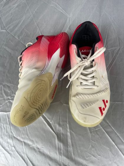 รองเท้าแบดมินตัน รูปที่ 3