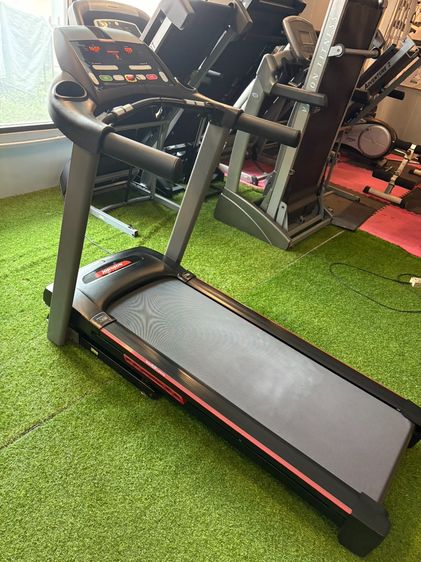 ลู่วิ่งไฟฟ้า  JOHNSON 6.0T -used-   สภาพดี พร้อมใช้งาน