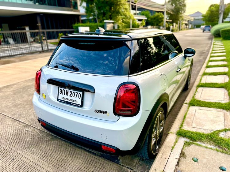 Mini Hatch Cooper 2023 SE Sedan ไฟฟ้า ไม่ติดแก๊ส เกียร์อัตโนมัติ เทา รูปที่ 4