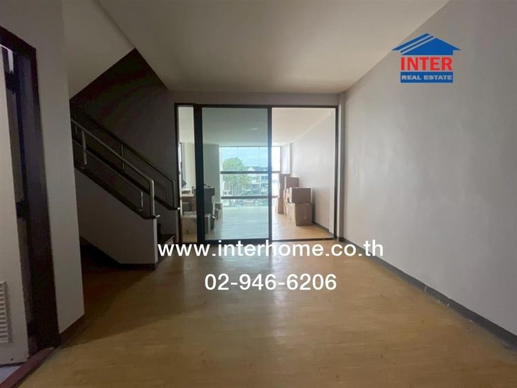 ทาวน์โฮม 3.5 ชั้น 30 ตร.ว. ทาวน์อินทาวน์ ลาดพร้าว94 ซอยลาดพร้าว94 ถนนลาดพร้าว เขตวังทองหลาง กรุงเทพมหานคร รูปที่ 2