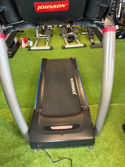 ลู่วิ่งไฟฟ้ามือสอง Johnson 8.0T   รูปที่ 4