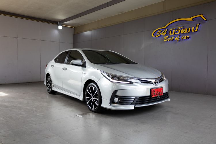 รถ Toyota Altis 1.8 Esport สี เทา