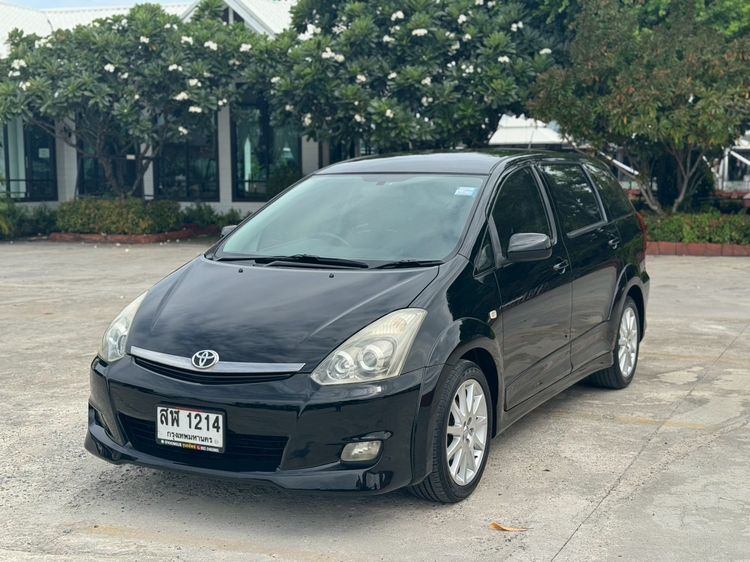 รถ Toyota Wish 2.0 Q สี ดำ