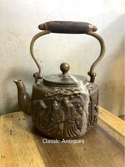 กาน้ำชา ลายพลลบ ทองเหลืองสะสม