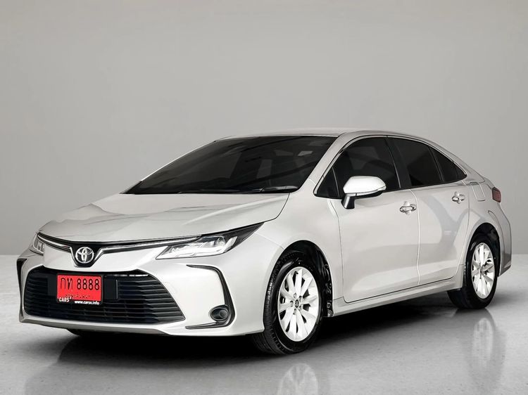 รถ Toyota Altis 1.6 G สี บรอนซ์เงิน