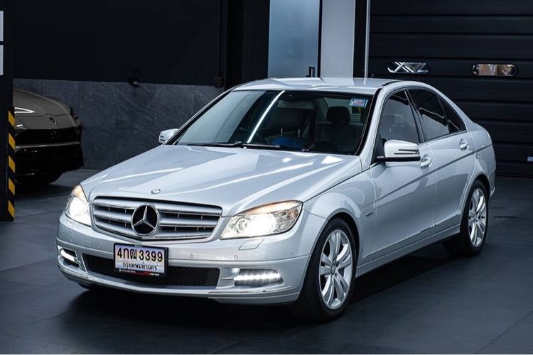 Mercedes-Benz C-Class 2011 C200 CGI Sedan เบนซิน ไม่ติดแก๊ส เกียร์อัตโนมัติ บรอนซ์เงิน รูปที่ 4