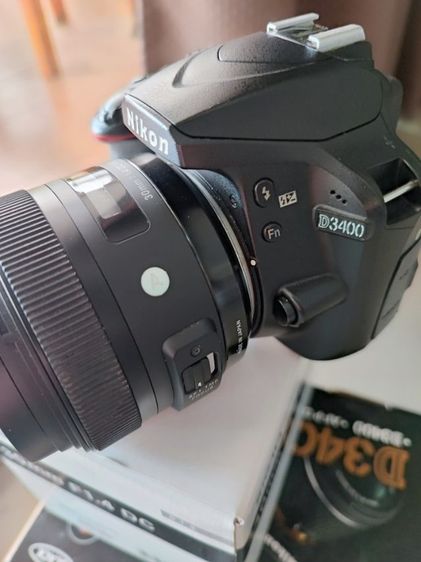 กล้อง DSLR ไม่กันน้ำ Nikon D3400 เลนส์ Sigma Art for Nikon AF30mm.F1.4