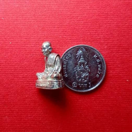 หลวงปู่ศุข วัดปากคลองมะขามเฒ่า รูปที่ 3