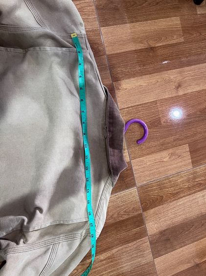 เสื้อแจ็กเก็ต Carhartt ผ้าแคนวาสบุข้างในสีแดง รูปที่ 15