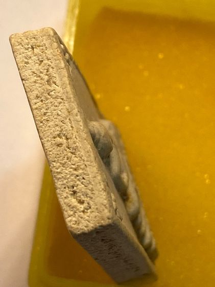 พระพุทธโสธร ปี 2518  รุ่น ๑  มีกนก  ไม่มี “อุ” (พิมพ์นิยม)    PP 2 รูปที่ 5