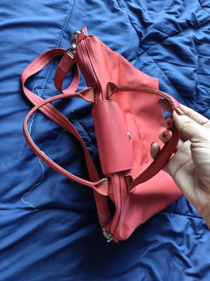 กระเป๋า  Longchamp มือ2 สีแดง cross body รูปที่ 3