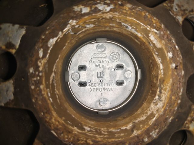 ล้อ Audi RS4 ลาย9ก้าน ขอบ 18 กว้าง8 ออฟ35 สำหรับ Audi A4 B5,B6 A6 C4,C5 และรถรุ่นอื่นๆที่เป็นดุม 5รู112 เปลี่ยนฝากลางตามค่ายรถเท่านั้นถ้าชอบลายนี้ รูปที่ 8