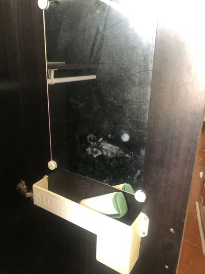 ตู้เสื้อผ้า  รูปที่ 7