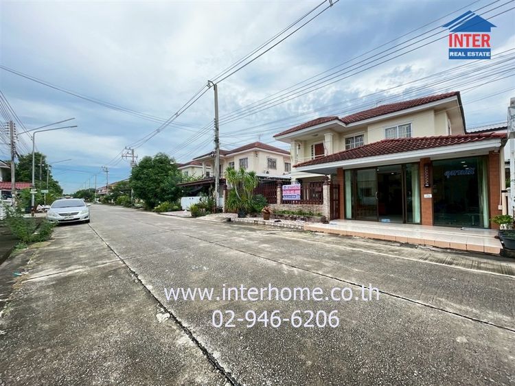 ไม่ใช่ บ้านเดี่ยว 2 ชั้น 51.2 ตร.ว. หมู่บ้านเจริญลาภ5 รังสิต-คลอง8 ซอยรังสิตคลอง8 ถนนรังสิต-นครนายก ถนนลำลูกกา ธัญบุรี ปทุมธานี
