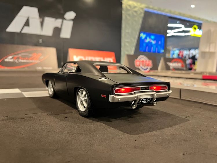 รถบังคับ RASTAR  1 ต่อ 14  สวยทุกมุมเหมือนรถจริง  สีน้ำเงิน 900 ดำ 1200 รูปที่ 10