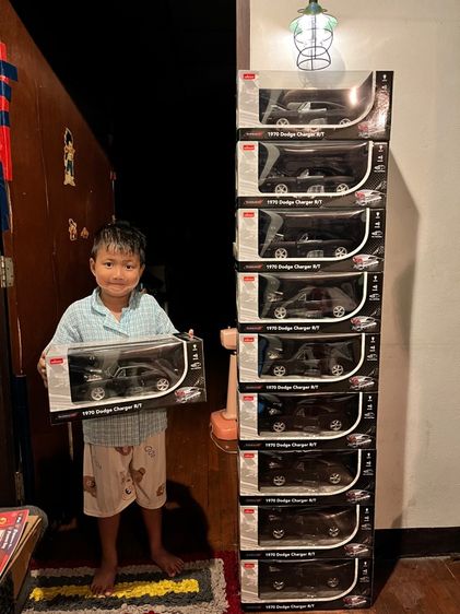 รถบังคับ RASTAR  1 ต่อ 14  สวยทุกมุมเหมือนรถจริง  สีน้ำเงิน 900 ดำ 1200 รูปที่ 2