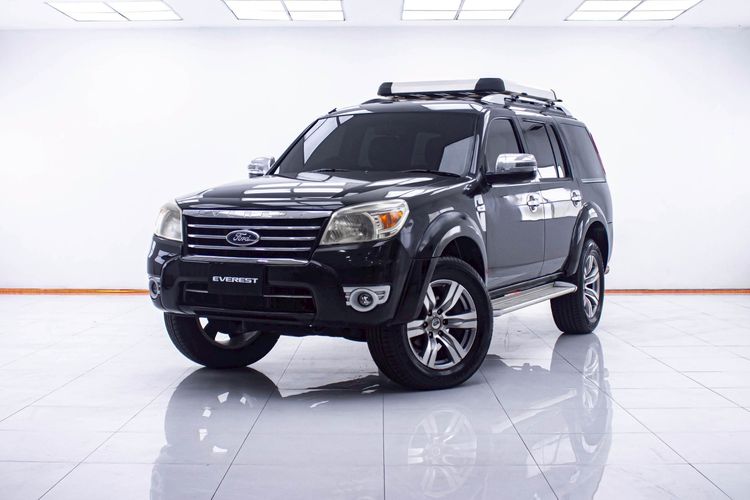 รถ Ford Everest 2.5 LTD สี ดำ