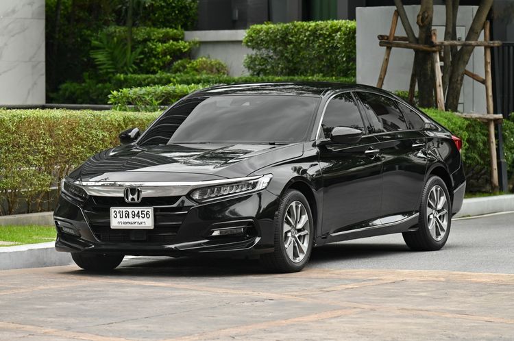 รถ Honda Accord 1.5 Turbo EL สี ดำ