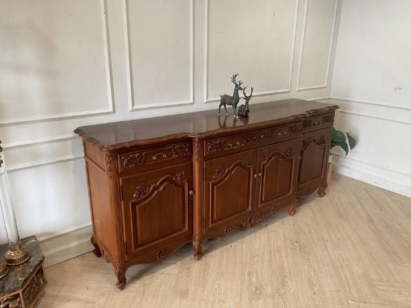 ตู้ไซด์บอร์ด ไม้สัก 4 บานเปิด 4 ลิ้นชัก สไตล์วินเทจ รูปที่ 3