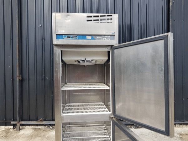 ตู้แช่สแตนเลส 2 ประตู (Chiller) ยี่ห้อ sanden รูปที่ 6