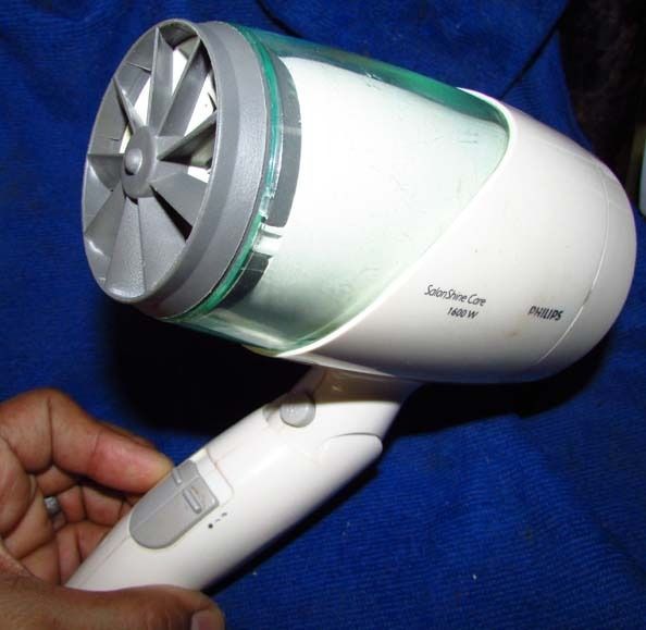 ไดร์เป่าผม Pgilips salonshine care 1600 รุ่น Hp8201 มือสอง  รูปที่ 5