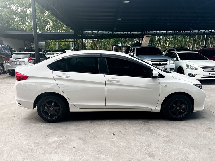 Honda City 2014 1.5 S i-VTEC Sedan เบนซิน เกียร์ธรรมดา ขาว รูปที่ 4