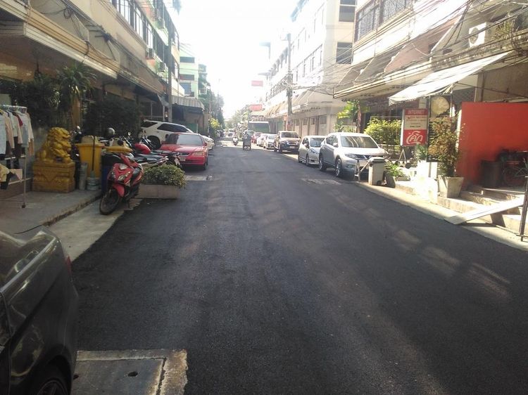 ขายอาคารพาณิชย์3คูหา 4ชั้น 60ตร.ว. ลาดพร้าว132ใกล้เดอะมอล์ลบางกะปิ เหมาะทำธุรกิจ  ราคา21ล้านบาท รูปที่ 2