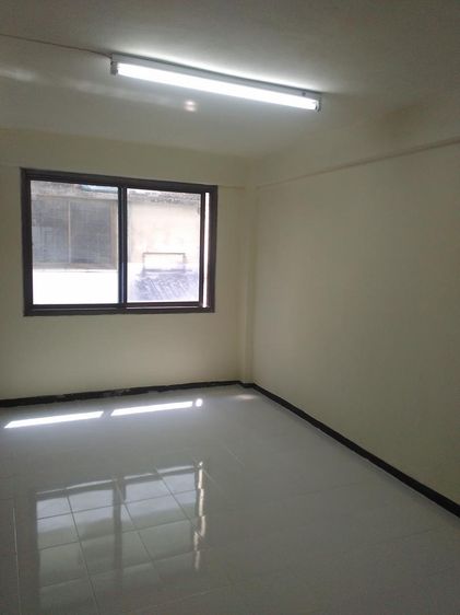ขายอาคารพาณิชย์3คูหา 4ชั้น 60ตร.ว. ลาดพร้าว132ใกล้เดอะมอล์ลบางกะปิ เหมาะทำธุรกิจ  ราคา21ล้านบาท รูปที่ 3