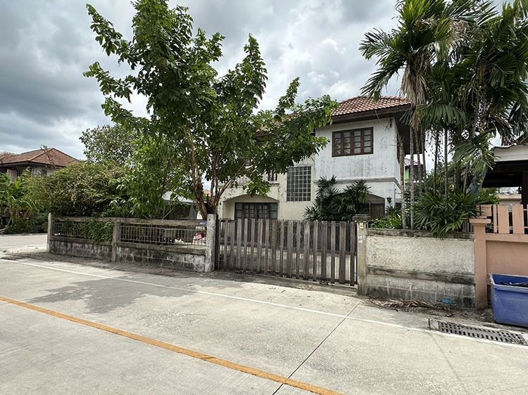 ขายบ้านพร้อมที่ดิน  หมู่บ้าน บ้านบัวทอง  ถนนเลียบคลองบางไผ่ รูปที่ 3