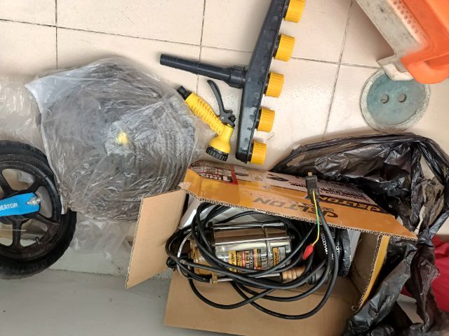 ปั๊มน้ำสแตนเลสขนาด 1 นิ้ว550wสายไฟยาว7เมตร