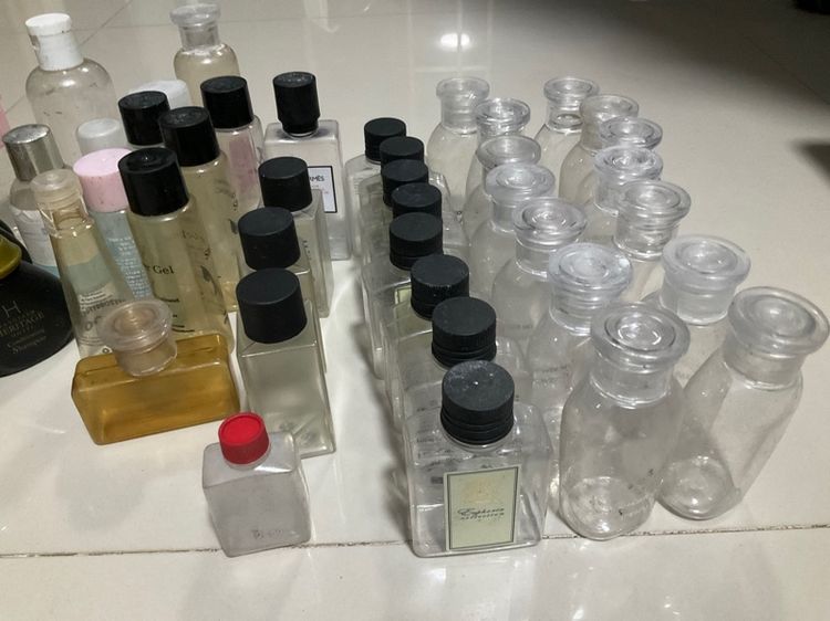 บริจาคขวดมินิต่างๆ 56 ชิ้น รูปที่ 4