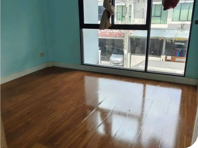 ไม่มี ทาวน์เฮ้าส์ เดอะวิลล่า รามคำแหง-สุวรรณภูมิ รูปที่ 4