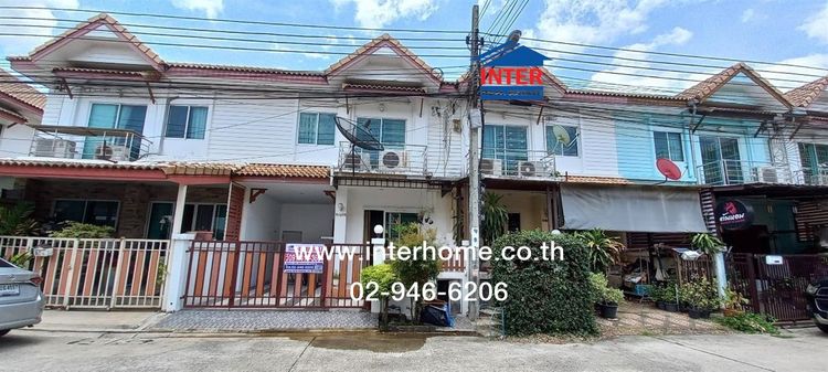 ทาวน์เฮ้าส์ 2 ชั้น 23.7 ตร.ว. หมู่บ้านสิรีนพาร์ค-วงศ์สว่าง ซอยวงศ์สว่าง11 ถนนวงศ์สว่าง ถนนกรุงเทพ-นนทบุรี เขตบางซื่อ กรุงเทพมหานคร