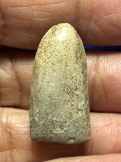 พระรอดลำพูน เนื้อขาว เนื้อแกร่ง รูปที่ 2