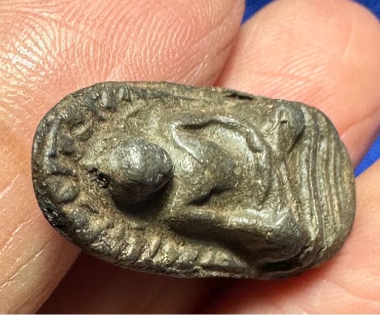 🙏พระรอดลำพูน เนื้อเขียวคราบดำ🙏พระอัครสาวก เนื้อดิน ล.พ.เชย วัดท่าควาย🙏พระรอดเศียรโล้นลำพูน องค์ละ1000 รูปที่ 5