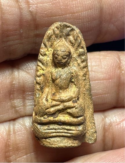 พระรอดลำพูน พิมพ์ใหญ่ BB