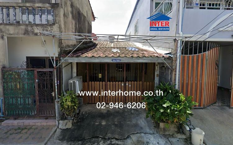 ทาวน์เฮ้าส์ 2 ชั้น 19 ตร.ว. หมู่บ้านเคหะร่มเกล้า24 ลาดกระบัง แยก4-8 ถนนร่มเกล้า เขตลาดกระบัง กรุงเทพมหานคร